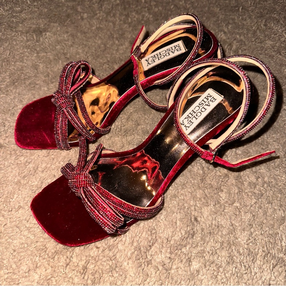 Badgley Mischka Effie (Ruby Red) Women's Shoes 7